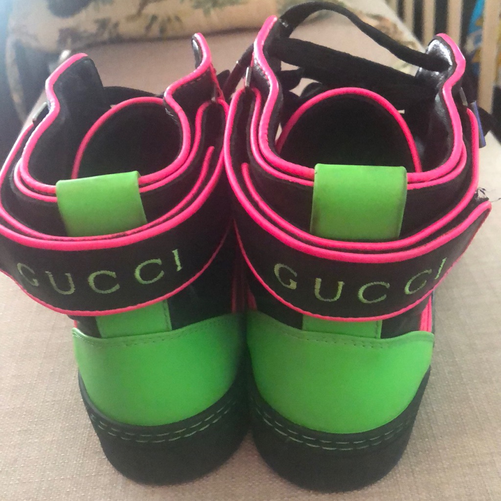 Gucci. Flash